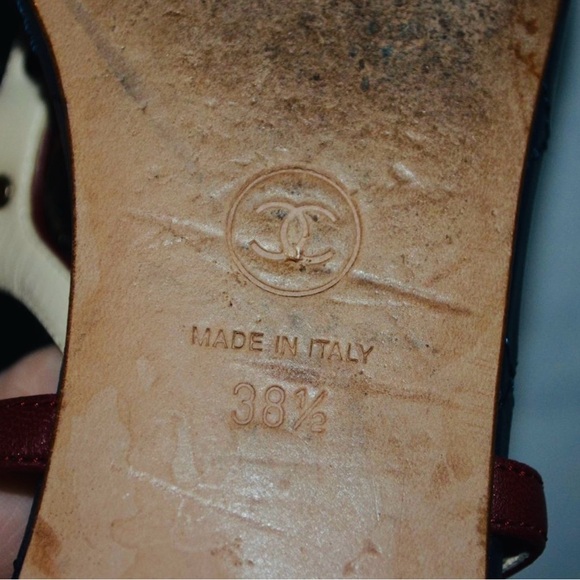 AUTHENTIC CHANEL SANDALS - Picture 9 of 9